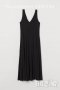 Дамска черна рокля Н&М , снимка 1 - Рокли - 37353027