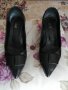 Черни дамски обувки „Джи Ан“, снимка 1 - Дамски обувки на ток - 39999318