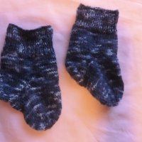 шарени плетени чорапи т.синьо ходило 9, конч 10, снимка 1 - Бебешки чорапи - 39306903