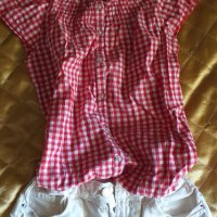 Къси панталони и блузка, снимка 1 - Детски Блузи и туники - 32781252