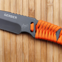 Нож GERBER Bear Grylls Paracord , снимка 2 - Ножове - 12021484