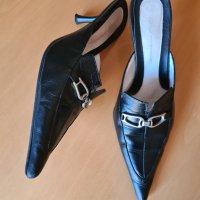 Елегантни дамски чехли Fado с тънък умерено висок ток и метален орнамент , снимка 3 - Дамски елегантни обувки - 44028299