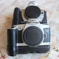 CANON EOS 500N филмов фотоапарат + батери пак , снимка 1 - Фотоапарати - 40755946