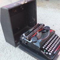 Продавам пишеща машина , снимка 3 - Антикварни и старинни предмети - 27812503