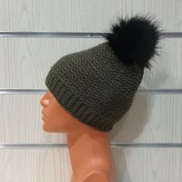 Нова зимна дамска шапка Марекс с помпон/пух , снимка 3 - Шапки - 35511802
