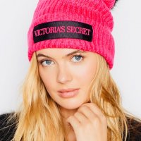 Оригинална шапка или шал Victoria’s Secret Pom Pom , снимка 3 - Шапки - 27276803