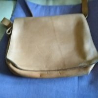 Чанта естествена кожа нова женска 240х200х70мм светло кафява, снимка 3 - Чанти - 32980567