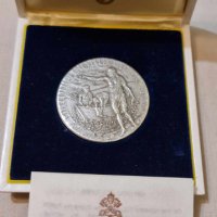 Два сребърни медала на Папа Йоан Павел II ри., снимка 3 - Други ценни предмети - 43822552