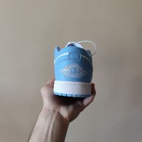 Оригинални Nike Air Jordan 1 Low Blue , снимка 4 - Маратонки - 36957181