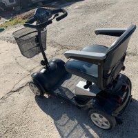 скутер за трудноподвижни хора или инвалиди, снимка 7 - Инвалидни колички - 26609418
