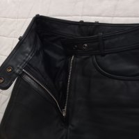 Дамски кожени панталони -черни .Подходящи за рокерки, снимка 9 - Панталони - 43087394
