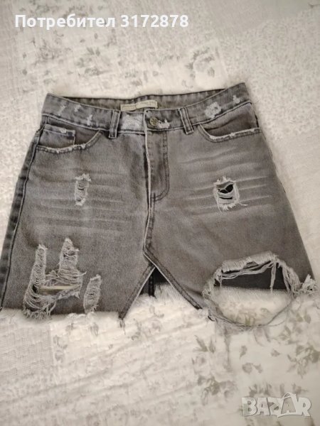 Дънкова пола с накъсвания, снимка 1