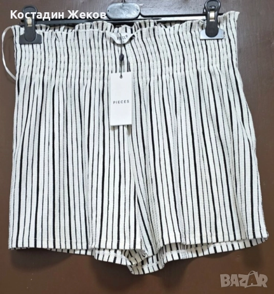 Нови със етикет. Дамски оригинални къси панталонки. PIECES , снимка 1
