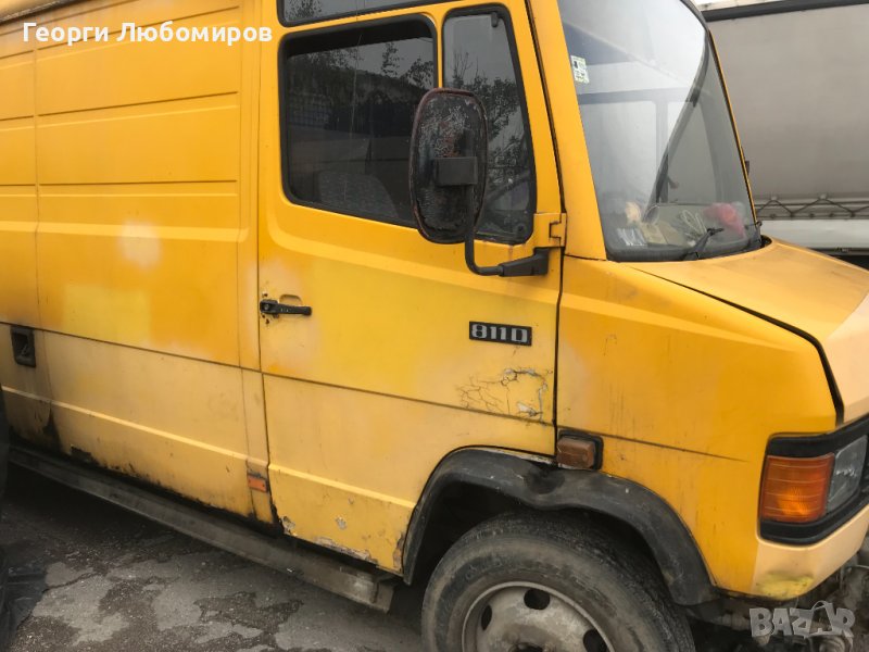 Мерцедес модел 811, снимка 1