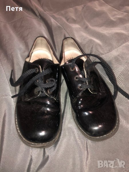 Детски черни лачени обувки - естесвена кожа, снимка 1