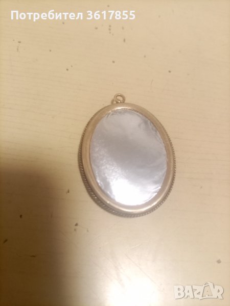 Рамка за снимка за колие позлатена, снимка 1