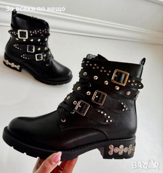 Дамски Черни Зимни Боти Код S29, снимка 1