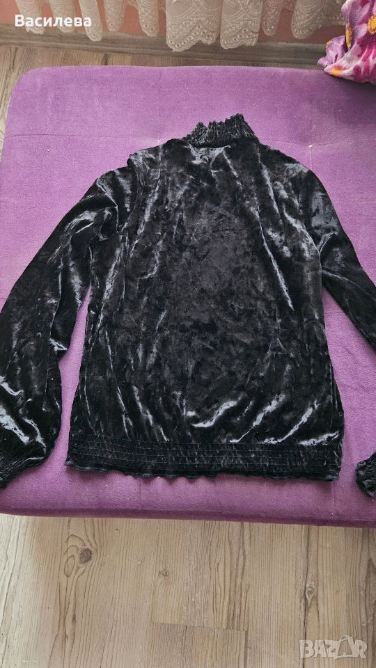 Блуза кадифе., снимка 1
