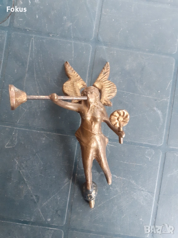 Малка бронзова фигура статуетка за часовник, снимка 1