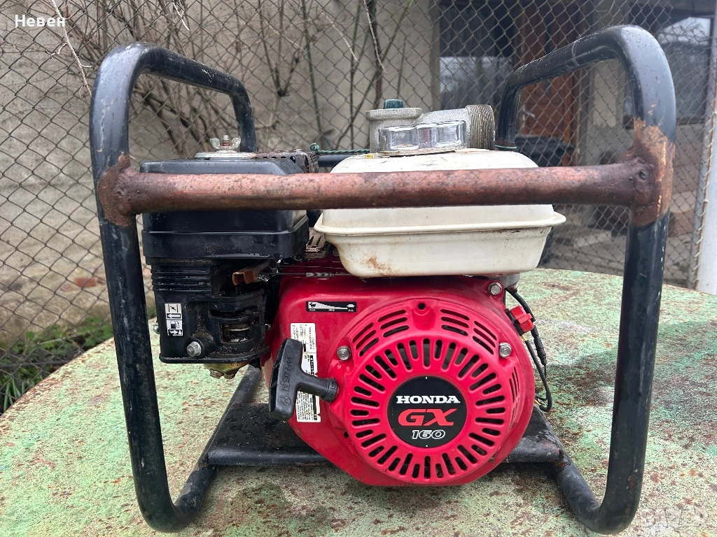 Бензинова помпа 3 цола в много-добро състояние, снимка 1