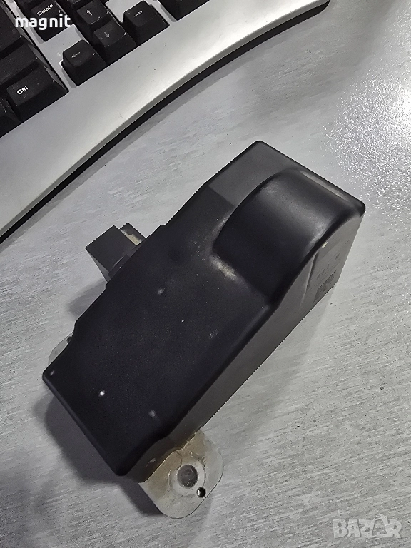 3C0905861 Mодул заключване волан Vw Passat 6 7 Audi 3C0905861H, снимка 1