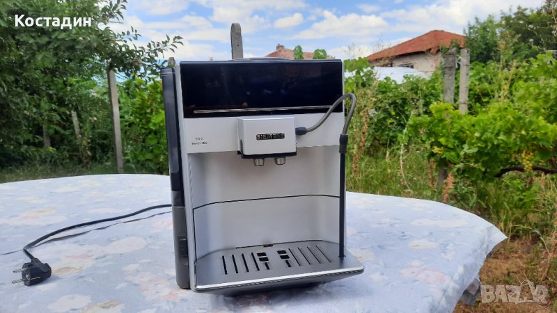 Кафе машина siemens-EQ 6 series 300, снимка 1