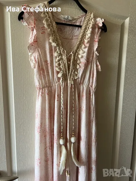 Разкошна дълга  ежедневна елегантна лятна плажна рокля бохо стил 100 % вискоза с акцент пера, снимка 1