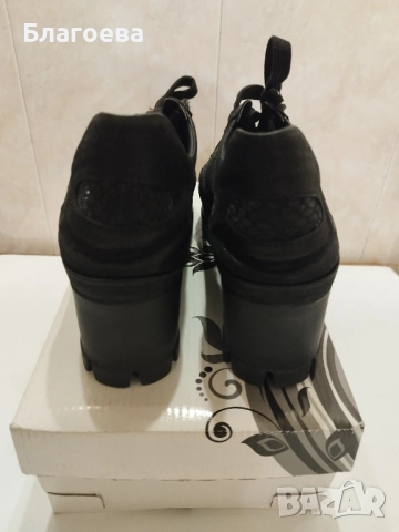 Дамски обувки , снимка 9 - Дамски ежедневни обувки - 52215479