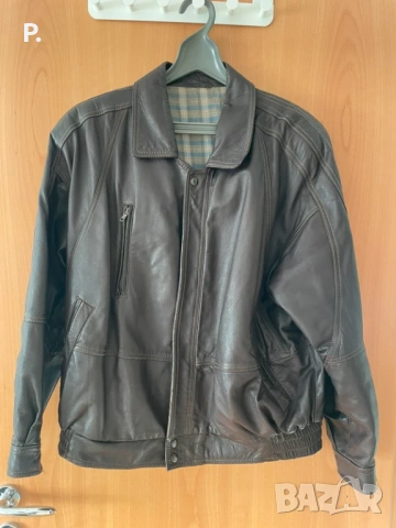 Кафяво кожено яке 