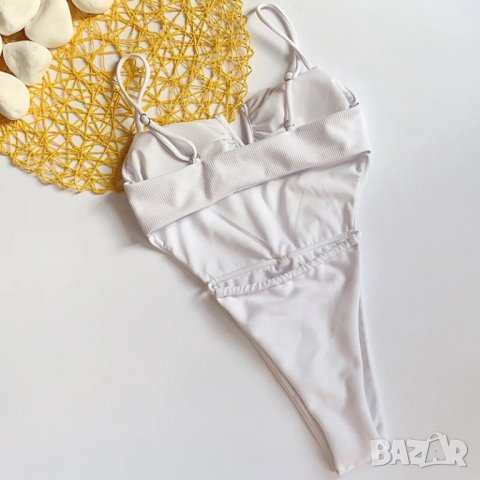 Уникален цял бял бански рипс С М, снимка 5 - Бански костюми - 27848786