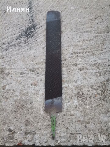 Пила за конни копита 