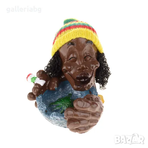 Забавен пепелник с раста фигура