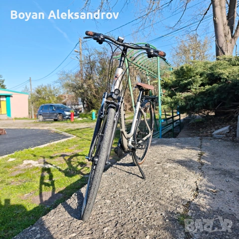 Градски трекинг велосипед 28" Cross Area 460мм, снимка 13 - Велосипеди - 53401044