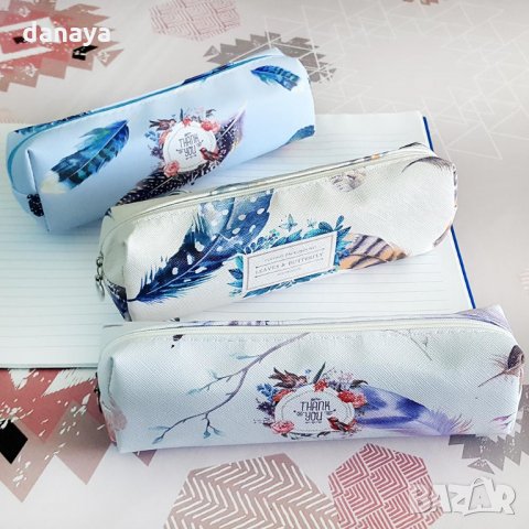 Ученически несесер с нежен принт на пера несесер за моливи