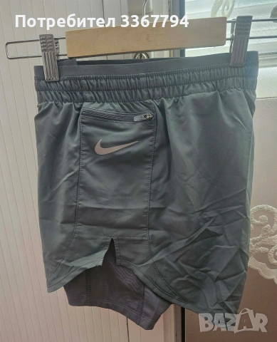 Оригинални къси панталонки с клин Nike , снимка 2 - Клинове - 53538574
