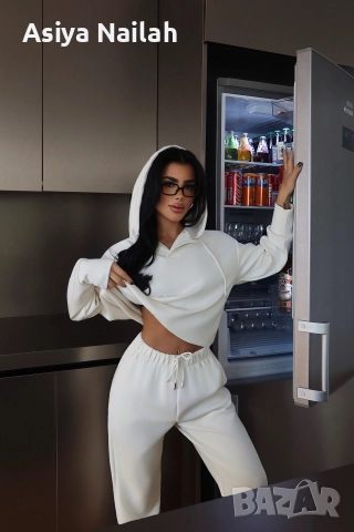 Дамски екип от две части с качулка, снимка 2 - Спортни екипи - 52792577