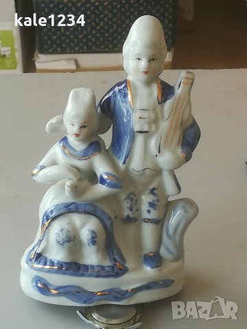 Порцеланова статуетка. Фигура. Ръчно изработена. Сувенир. Порцелан. Vintage. Hand made. Ретро., снимка 4 - Антикварни и старинни предмети - 33670750