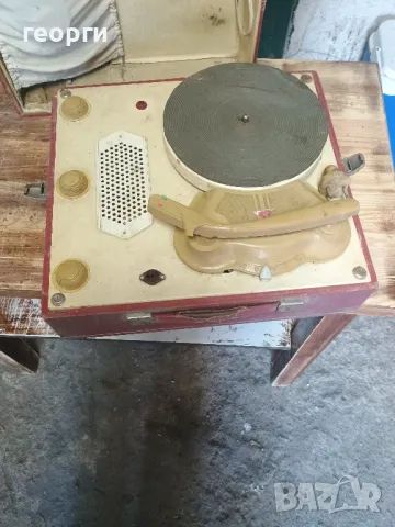 ретро грамофон Бамбино