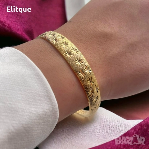 Звездни лъчи дамска гривна T e n o от медицинска стомана със златно покритие