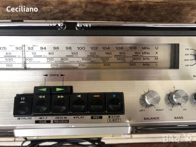 Радиокасетофон HITACHI TRK-8180Е, снимка 12 - Радиокасетофони, транзистори - 53514534