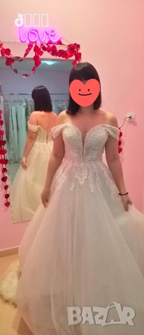 Чисто Нова с Етикет сватбена рокля