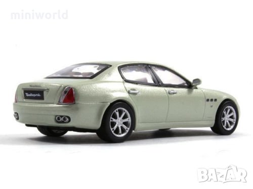 Maserati Quattroporte GTS ( pearl-silver ) - мащаб 1:43 на IXO/Altaya нов в PVC дисплей-кейс, снимка 3 - Колекции - 26737206
