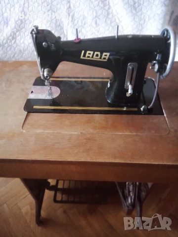 Шевна машина, снимка 3 - Шевни машини - 46551732