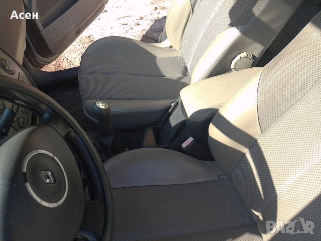  Рено Меган 1,6/16V 2007г, снимка 12 - Автомобили и джипове - 52402749