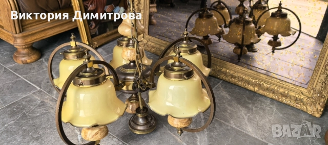 Италиански Полилей от месинг, Оникс и опал