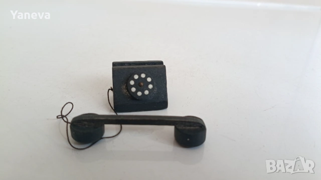 Vintage телефони , колекционерски миниатюрни фигурки. , снимка 12 - Статуетки - 53031347