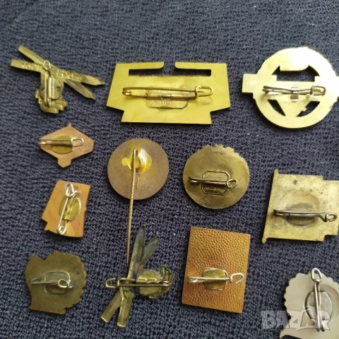 12 германски бронзови соц. значки, снимка 5 - Колекции - 50997425