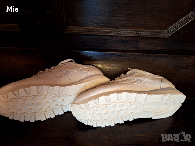 Продавам дамски маратонки Reebok, снимка 4 - Маратонки - 52075648