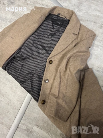 Вълнено палтенце Weekend Max Mara, снимка 11 - Палта - 51112275