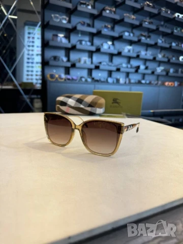 очила burberry , снимка 15 - Слънчеви и диоптрични очила - 50676294